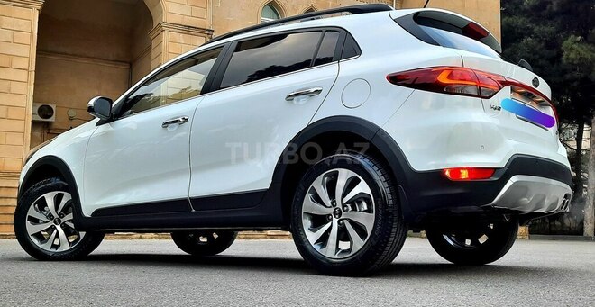 Kia Rio X-Line 2019, 65,000 km - 1.6 л - Bakı