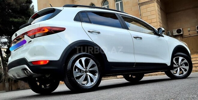 Kia Rio X-Line 2019, 65,000 km - 1.6 л - Bakı