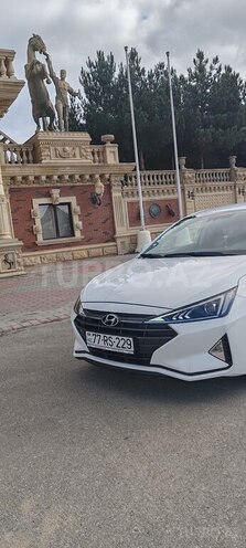 Hyundai Avante 2019, 121,000 km - 1.6 л - Bakı