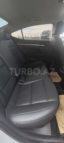 Hyundai Avante 2019, 121,000 km - 1.6 л - Bakı