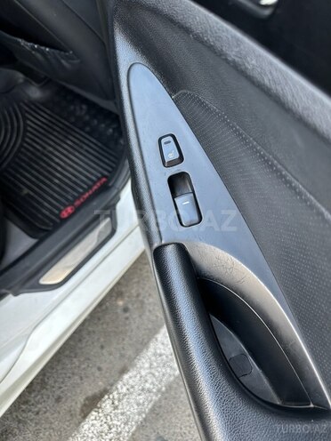 Hyundai Sonata 2011, 202,866 km - 2.4 л - Bakı
