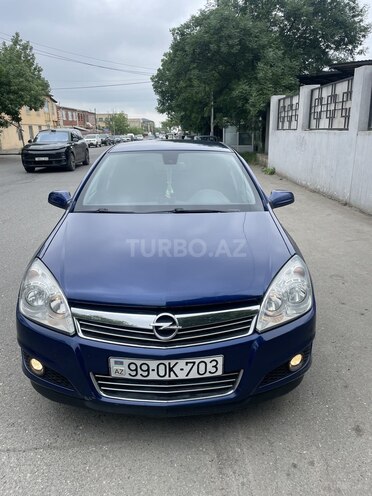 Opel Astra 2008, 280,000 km - 1.3 l - Quba