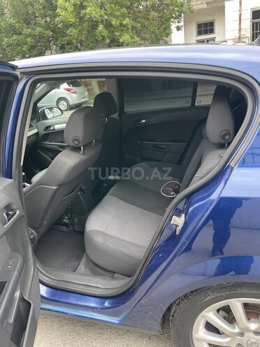Opel Astra 2008, 280,000 km - 1.3 l - Quba
