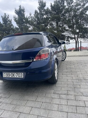 Opel Astra 2008, 280,000 km - 1.3 l - Quba