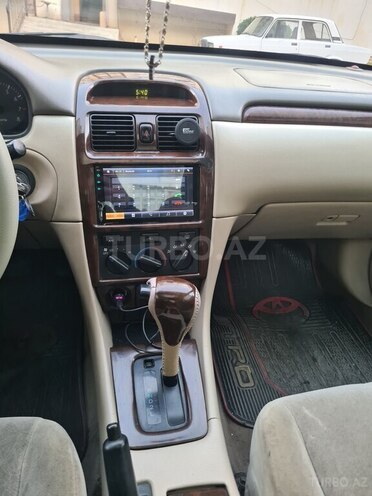 Toyota  2002, 248,000 km - 2.2 l - Bakı