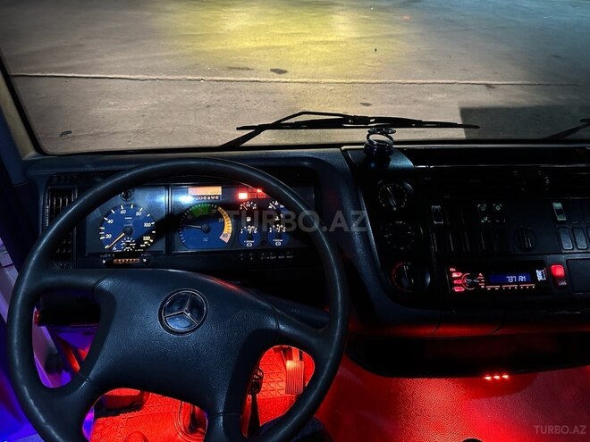 Mercedes Atego 815 2000, 583,808 km - 4.3 l - Bakı