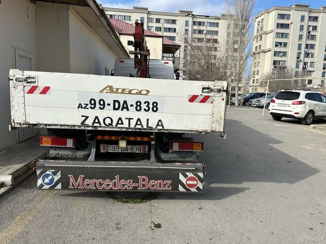 Mercedes Atego 815 2000, 583,808 km - 4.3 l - Bakı