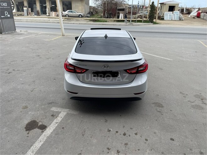 Hyundai Elantra 2015, 222,411 km - 1.8 l - Bakı