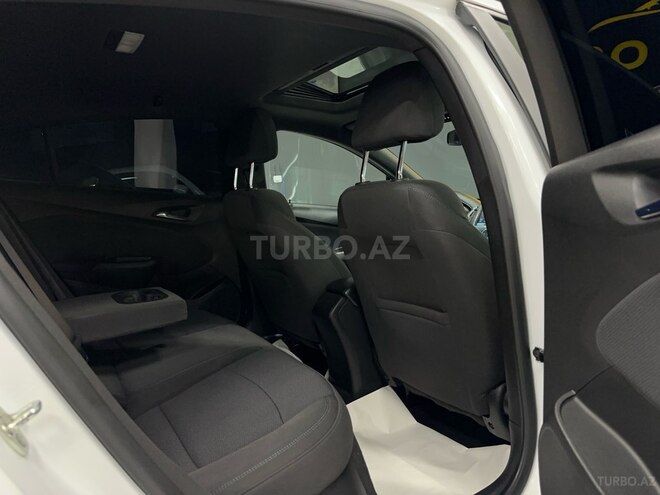 Chevrolet Cruze-17