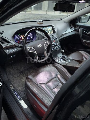 Hyundai Grandeur 2015, 168,500 km - 2.2 л - Bakı