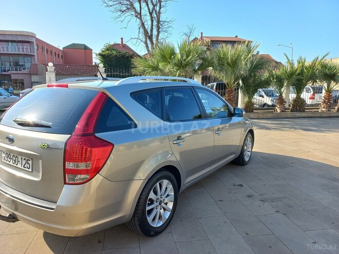 Kia Ceed 2011, 315,000 km - 1.6 l - Bakı