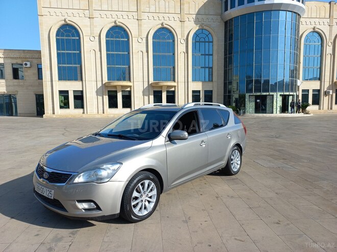 Kia Ceed 2011, 315,000 km - 1.6 l - Bakı