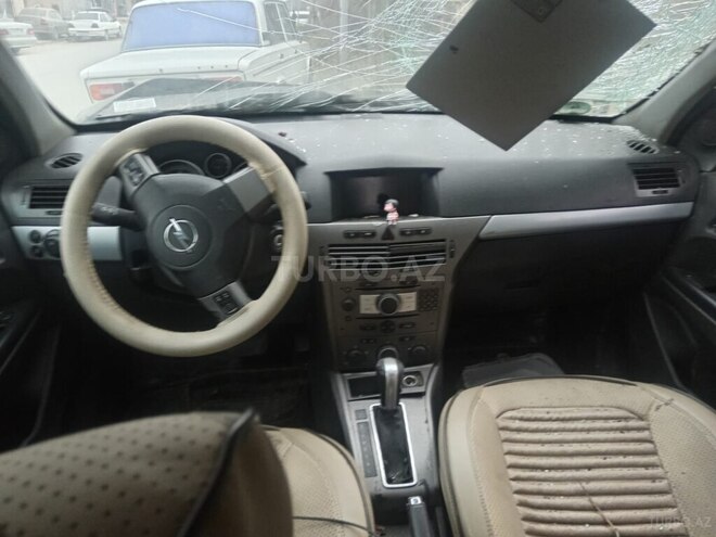 Opel Astra 2007, 186,000 km - 1.8 l - Bakı