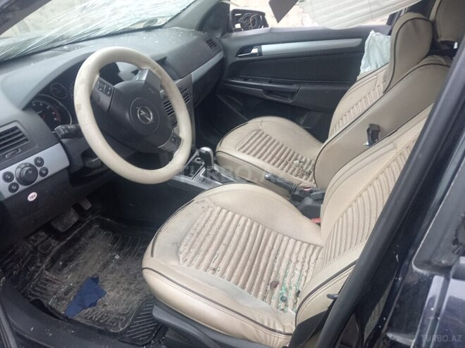 Opel Astra 2007, 186,000 km - 1.8 l - Bakı