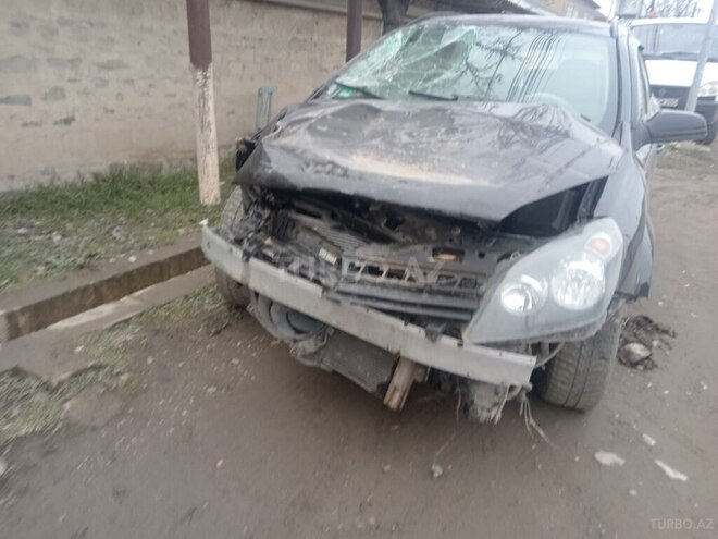 Opel Astra 2007, 186,000 km - 1.8 l - Bakı