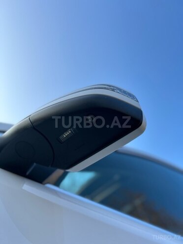 Mercedes GLS 350 4MATIC-15