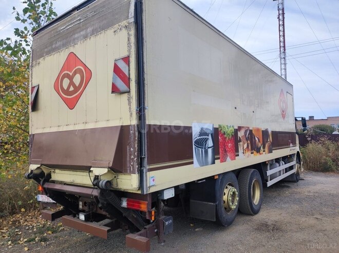 Mercedes Axor 2533 2010, 515,000 km - 6.4 l - Bakı