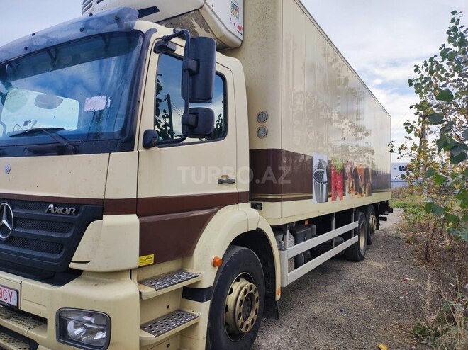 Mercedes Axor 2533 2010, 515,000 km - 6.4 l - Bakı