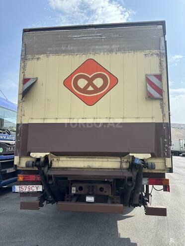 Mercedes Axor 2533 2010, 515,000 km - 6.4 l - Bakı