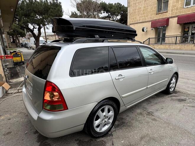 Toyota Corolla 2006, 268,000 km - 1.4 l - Bakı