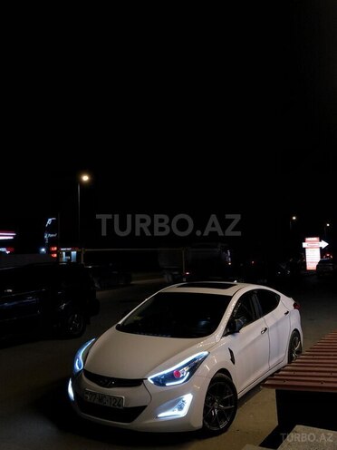Hyundai Avante 2014, 270,000 km - 1.6 л - Bakı