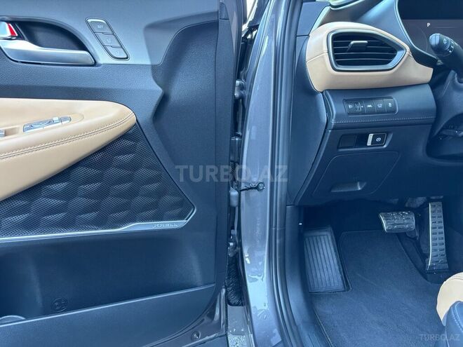 Hyundai Santa Fe 2021, 27,000 km - 1.6 л - Bakı