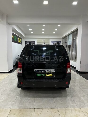 Nissan Pathfinder 2005, 288,000 km - 4.0 l - Sumqayıt