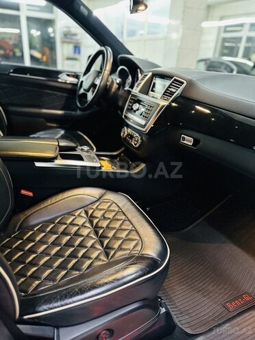 Mercedes GL 350 4MATIC 2015, 265,000 km - 3.5 l - Bakı