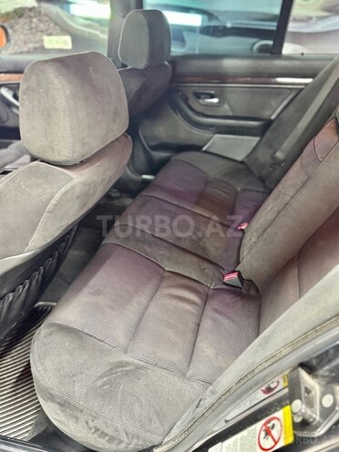 BMW 530 2001, 296,965 km - 3.0 л - Sumqayıt