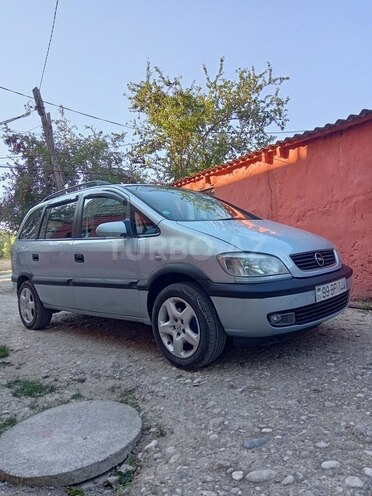 Opel Zafira 2001, 250,000 km - 2.2 л - Şabran