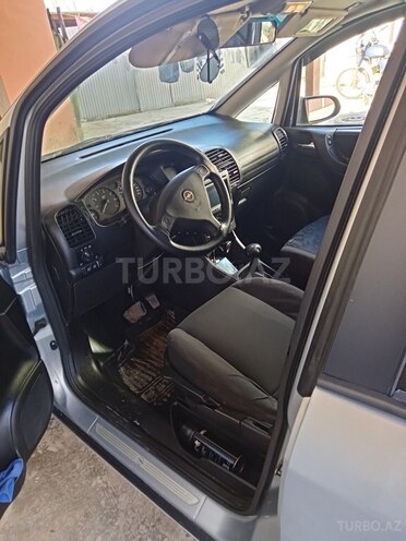 Opel Zafira 2001, 250,000 km - 2.2 л - Şabran