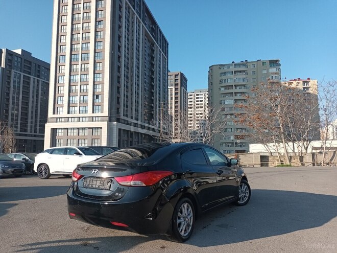 Hyundai Elantra 2013, 300,100 km - 1.8 l - Bakı
