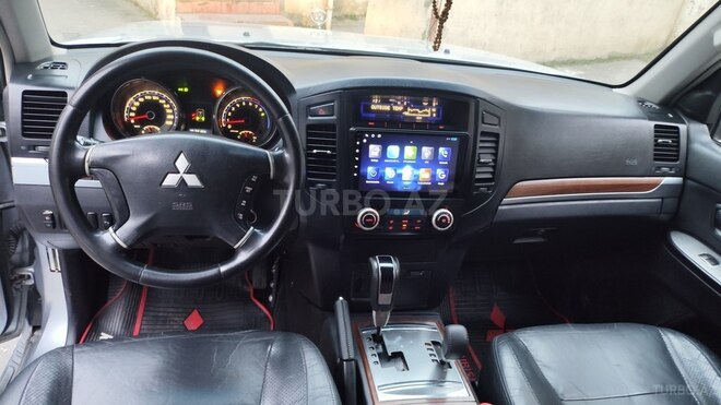 Mitsubishi Pajero 2008, 231,195 km - 3.0 l - Bakı