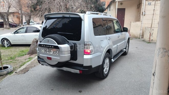 Mitsubishi Pajero 2008, 231,195 km - 3.0 l - Bakı