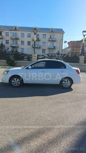 Kia Rio 2011, 375,000 km - 1.4 l - Gəncə