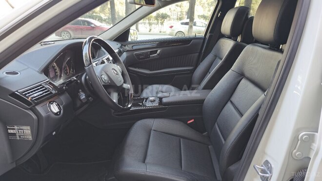 Mercedes E 350 2010, 1,600 km - 3.5 l - Bakı