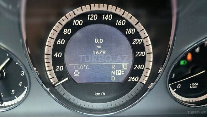 Mercedes E 350 2010, 1,600 km - 3.5 l - Bakı