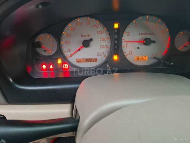 Nissan Sunny 2010, 182,000 km - 1.6 l - Bakı