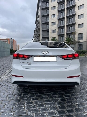 Hyundai Elantra 2017, 97,000 km - 2.0 l - Bakı