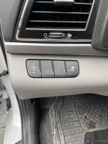 Hyundai Elantra 2017, 97,000 km - 2.0 l - Bakı