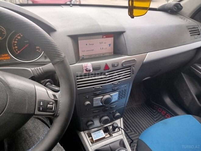 Opel Astra 2006, 300,000 km - 1.3 л - Xırdalan