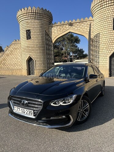 Hyundai Grandeur-1