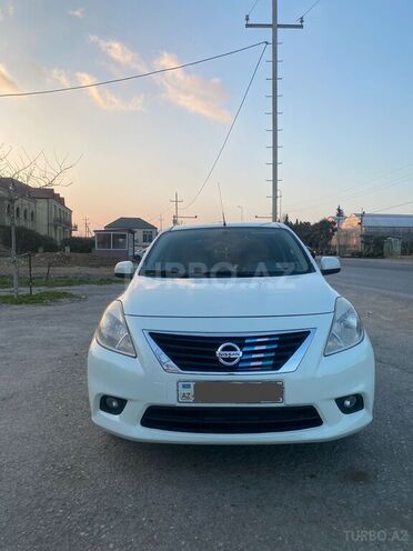 Nissan Sunny 2012, 220,000 km - 1.5 l - Bakı