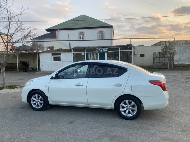 Nissan Sunny 2012, 220,000 km - 1.5 l - Bakı
