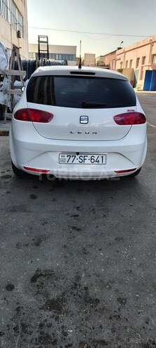 SEAT Leon-2