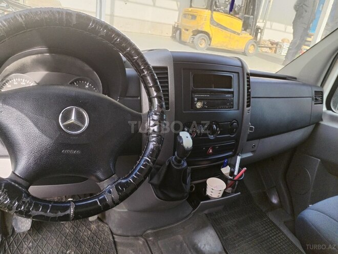 Mercedes  2009, 290,000 km - 2.2 l - Bakı