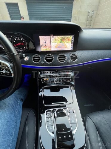Mercedes E 300 2018, 26,800 km - 2.0 l - Bakı