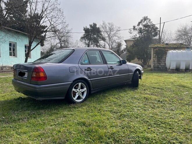 Mercedes C 180 1995, 455,000 km - 1.8 l - Lənkəran