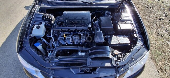 Hyundai Sonata 2008, 224,000 km - 2.0 l - Yardımlı