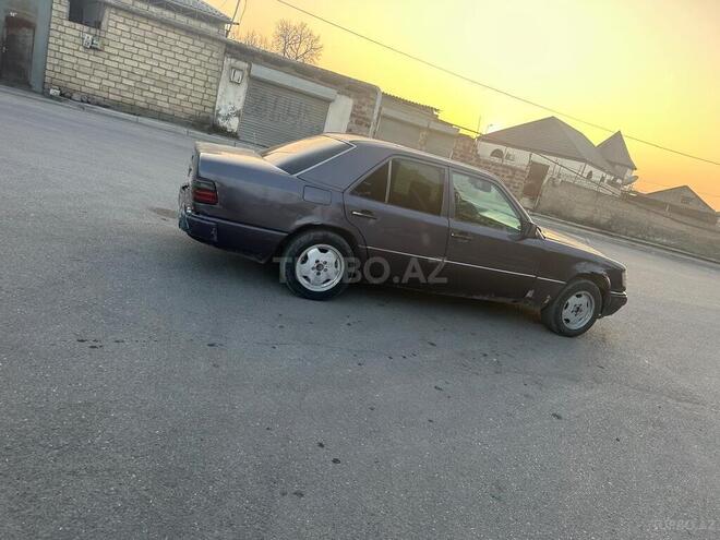Mercedes E 200 d 1993, 345,799 km - 2.0 л - Gəncə